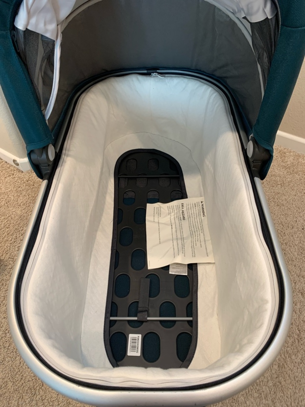 UPPAbaby Finn (Teal blue) bassinet - Picture 7 of 17